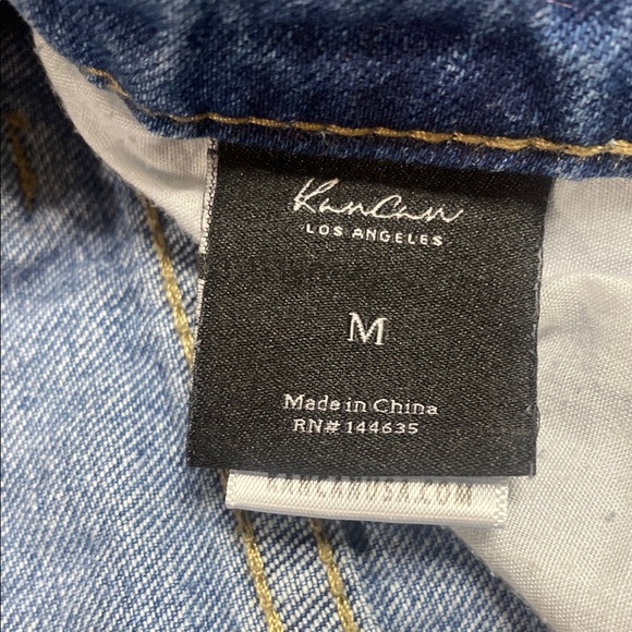 KanCan Distressed Denim Blue Shorts size medium - Picture 8 of 9